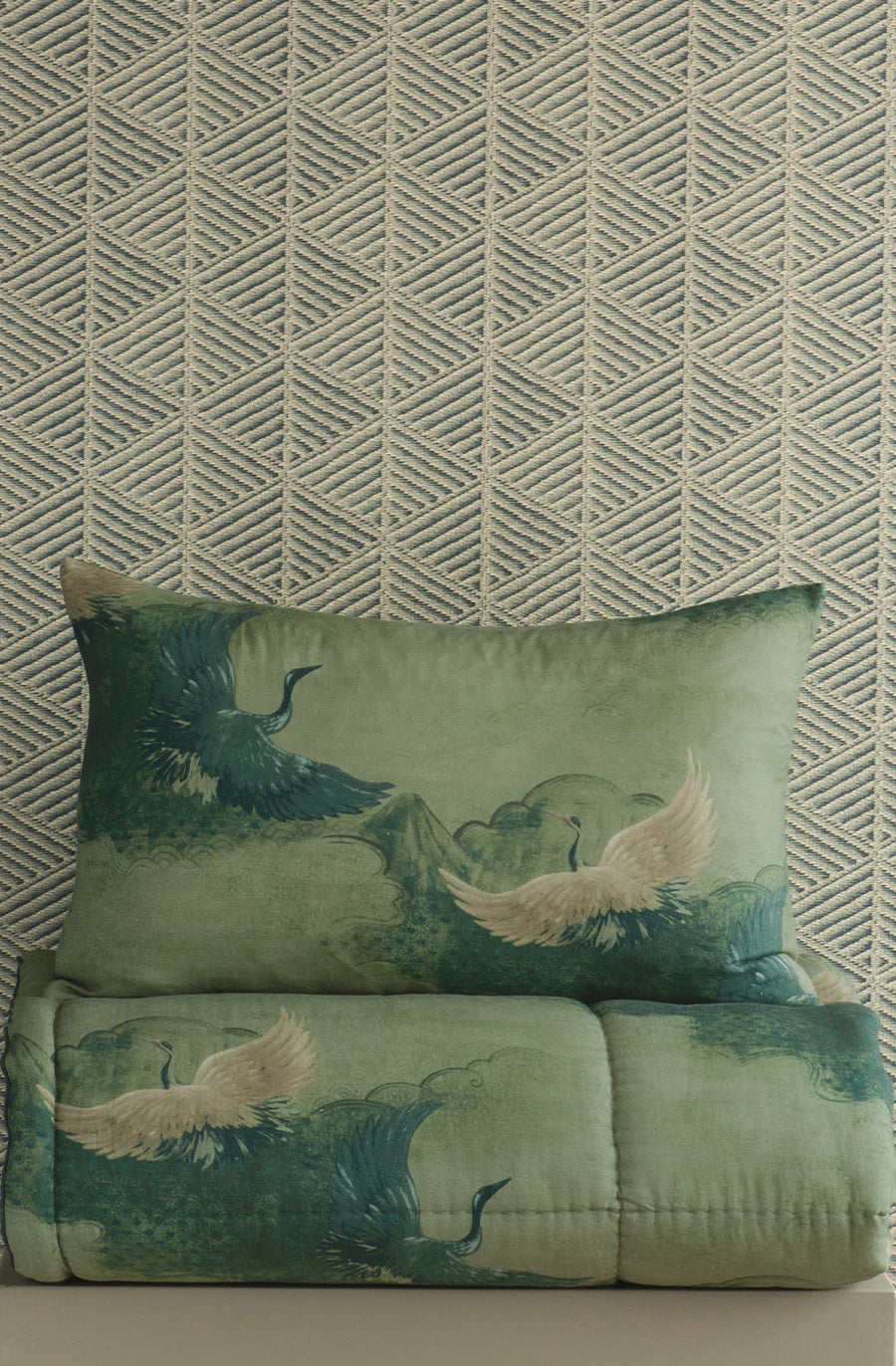 Tsuru Spruce Pillowcase Set