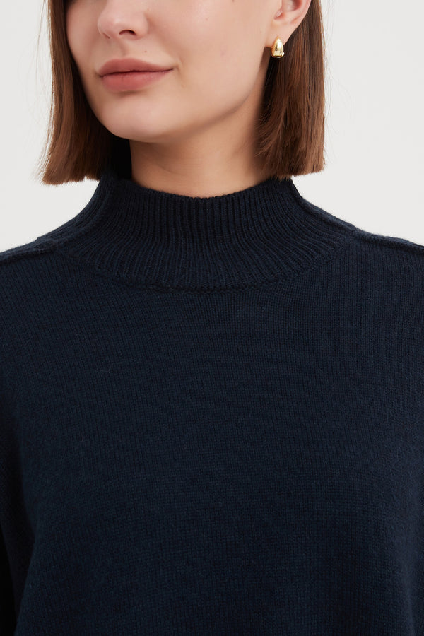 Turtle Neck Boxy Knit