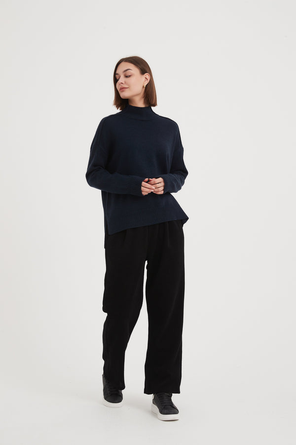 Turtle Neck Boxy Knit