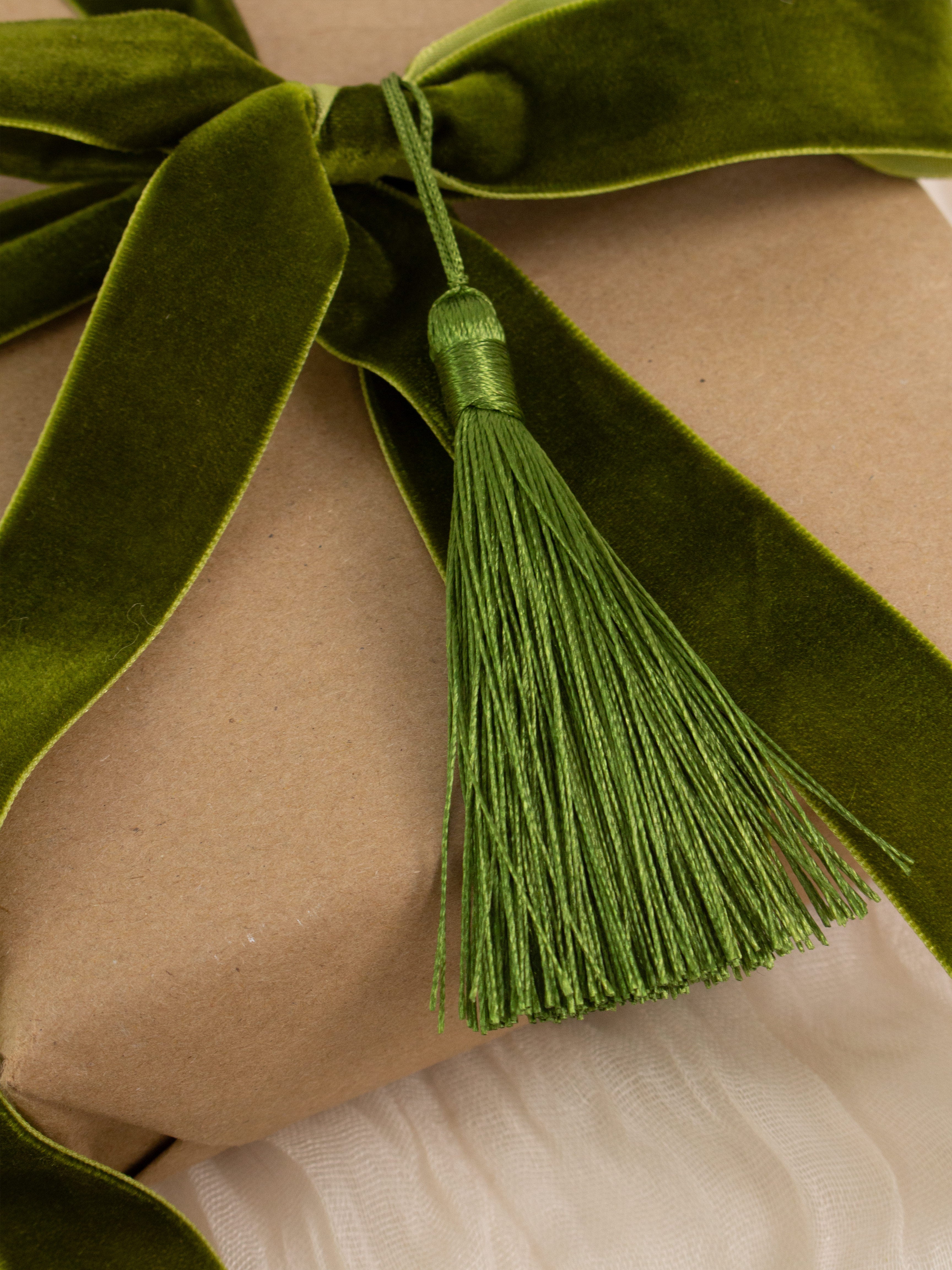 Hanging Tassel