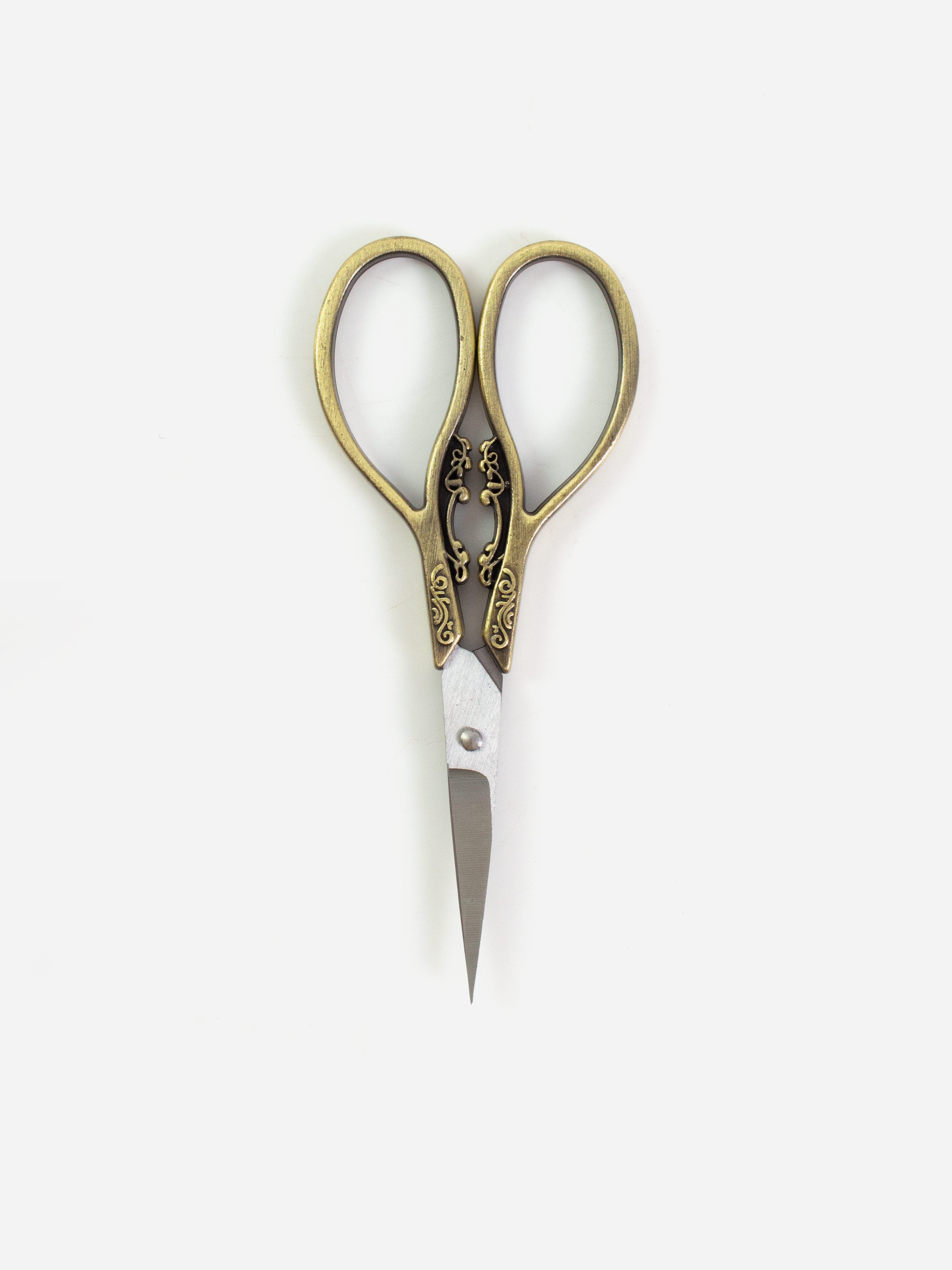 Vintage Style Ribbon Scissors