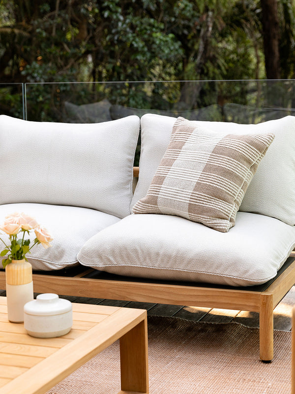 Waverly In & Outdoor Cushion