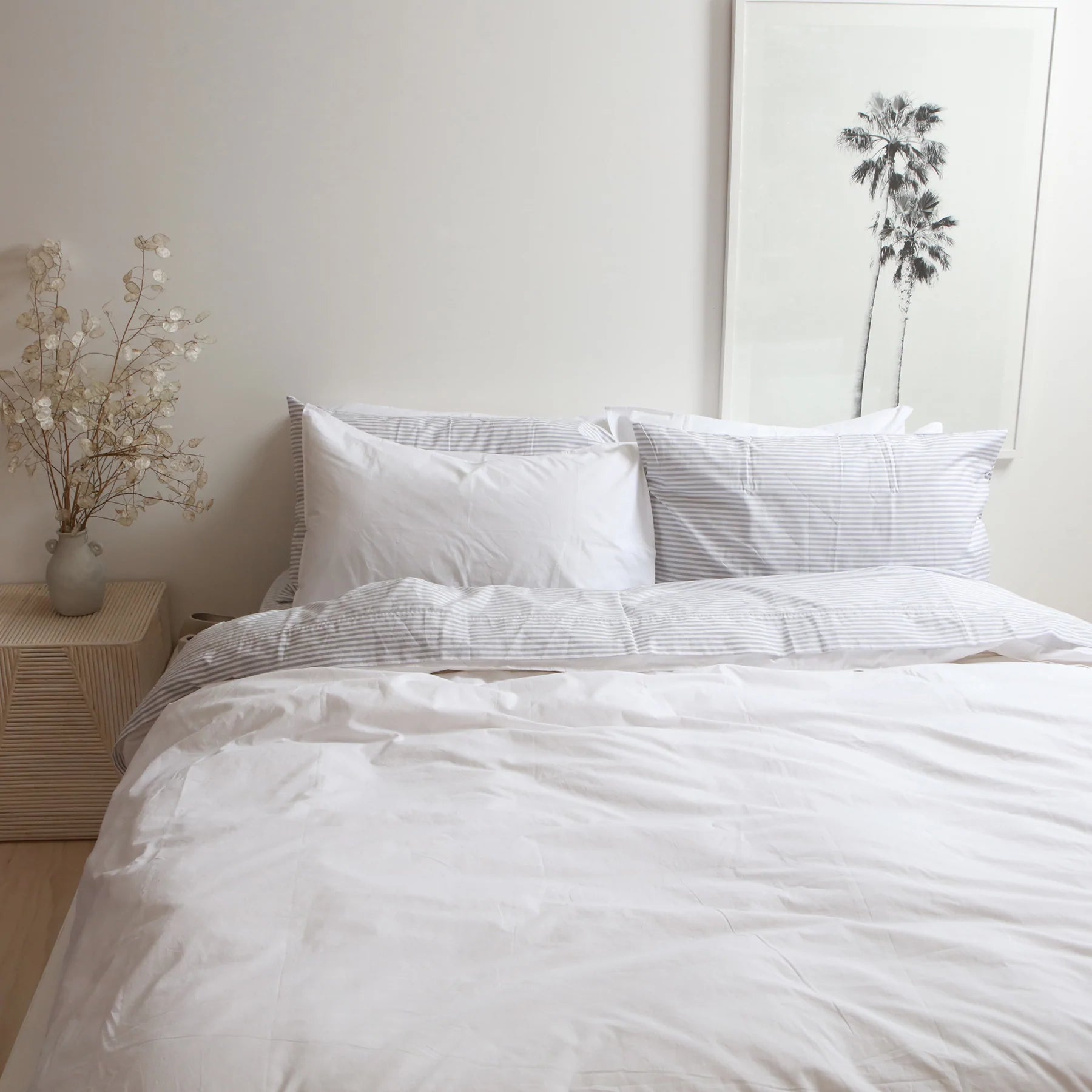 100% Stonewashed Cotton Duvet Set - White