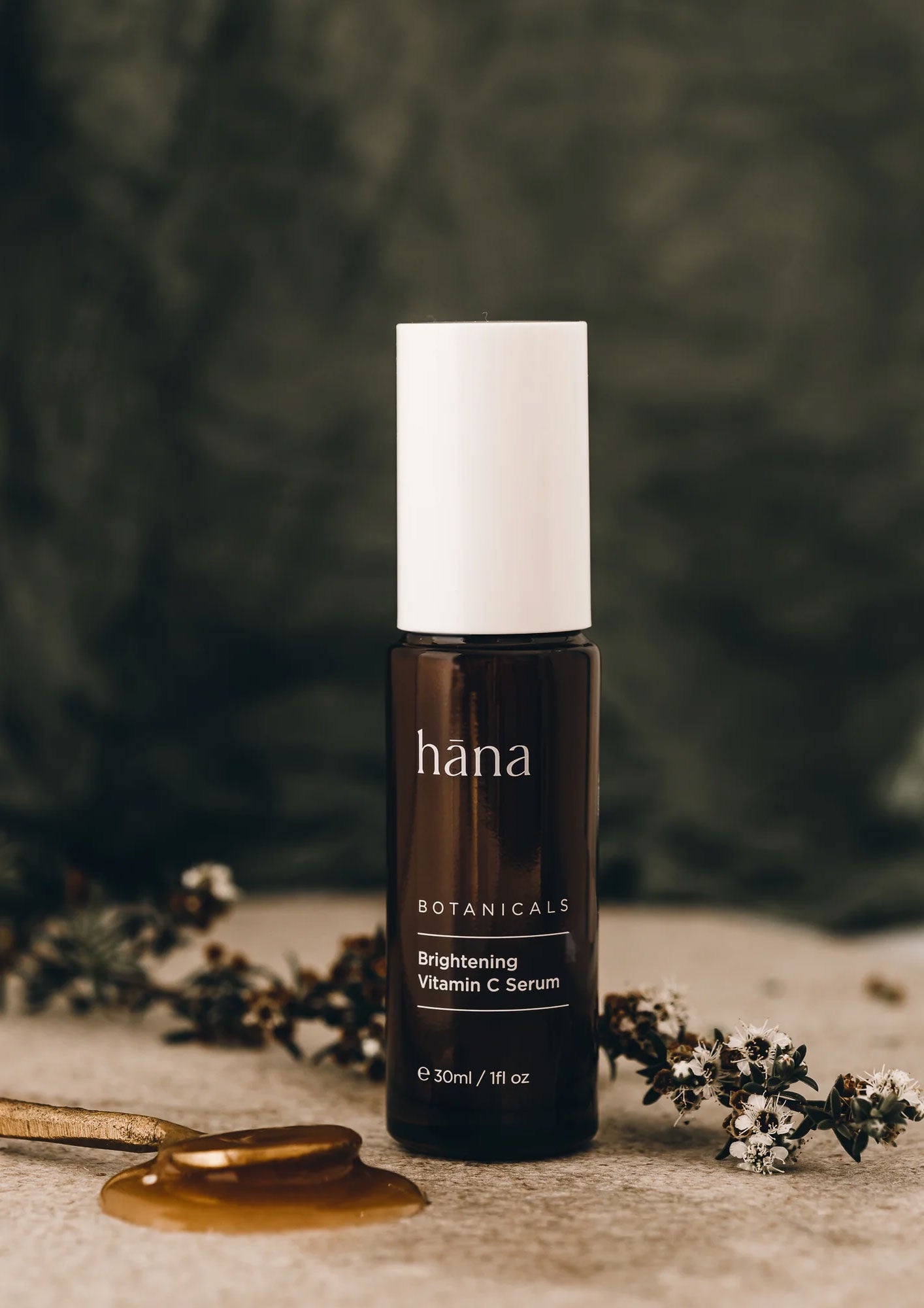 Hāna Botanicals Brightening Vitamin C Serum