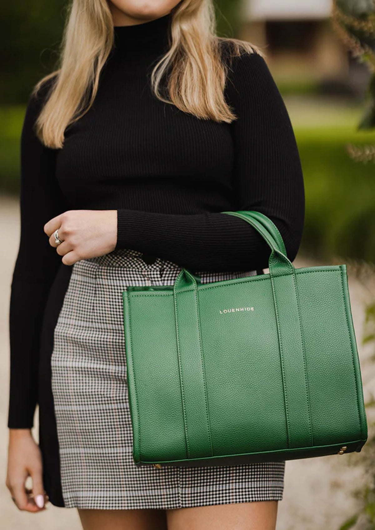 Manhatten Tote Bag-Chocolate