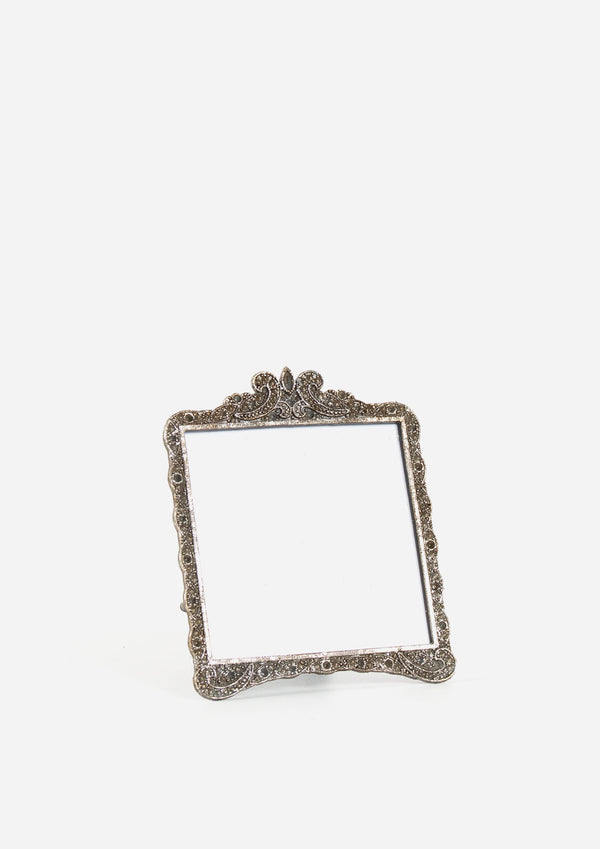 Wilfred Photo Frame